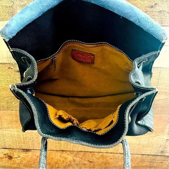 Patricia Nash Rodano Heavy Grain Pebbled Leather Satchel - Picture 8 of 10